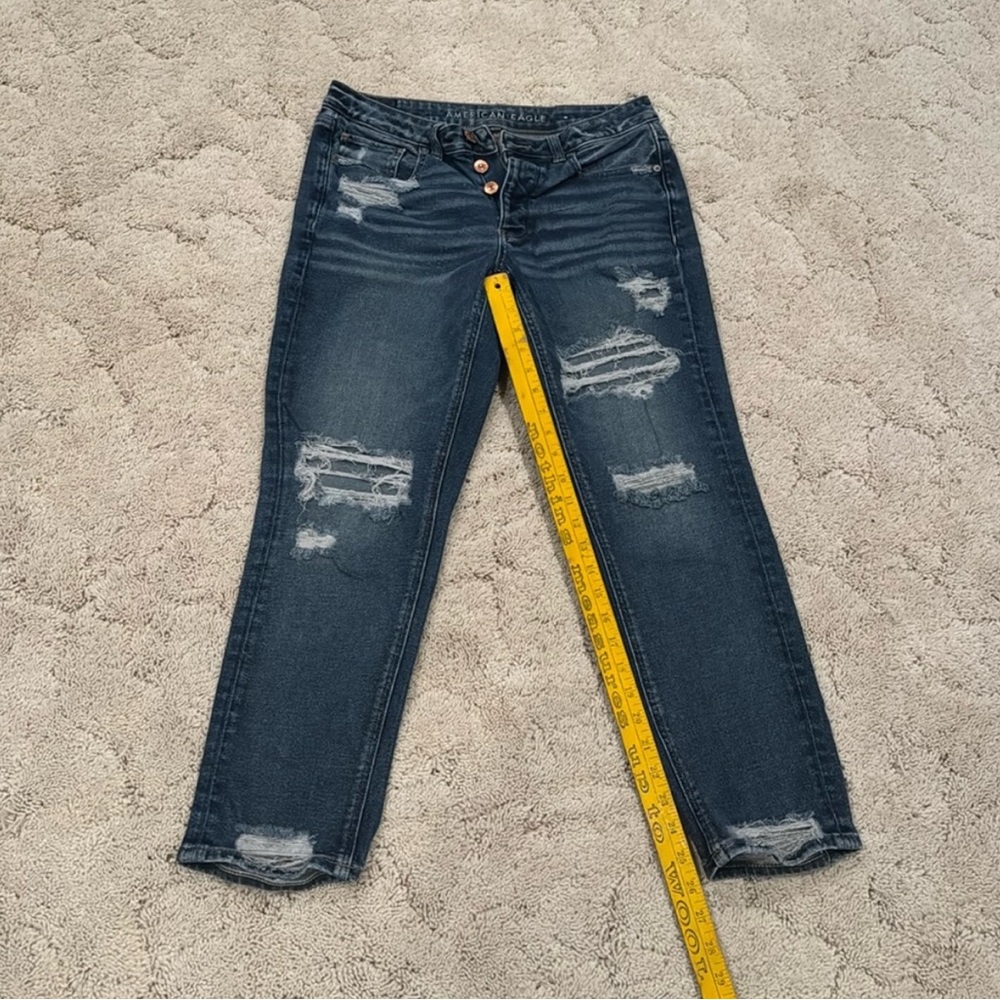 American Eagle cropped jeans